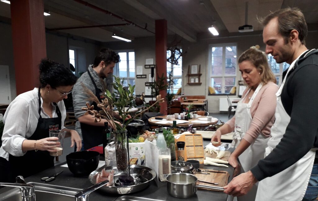Plantebaseret madlavning med jetteboye.dk i hyggeligt miljø hos Café Sans i Stilling